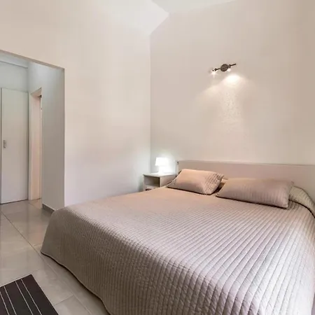 Townhouse For A Good Rest *